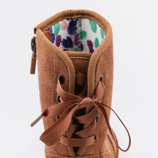 Bota ugg com laço sem pelo Bota ugg com laço sem pelo