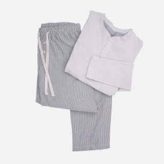 Flower and chess pajamas dad Flower and chess pajamas dad