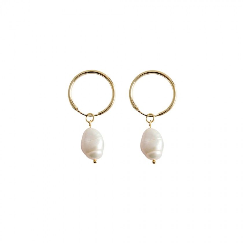 Silver hoops with iregular pearl