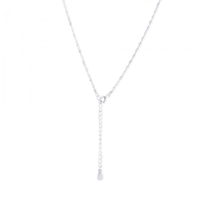 Silver necklace with irregular pearl