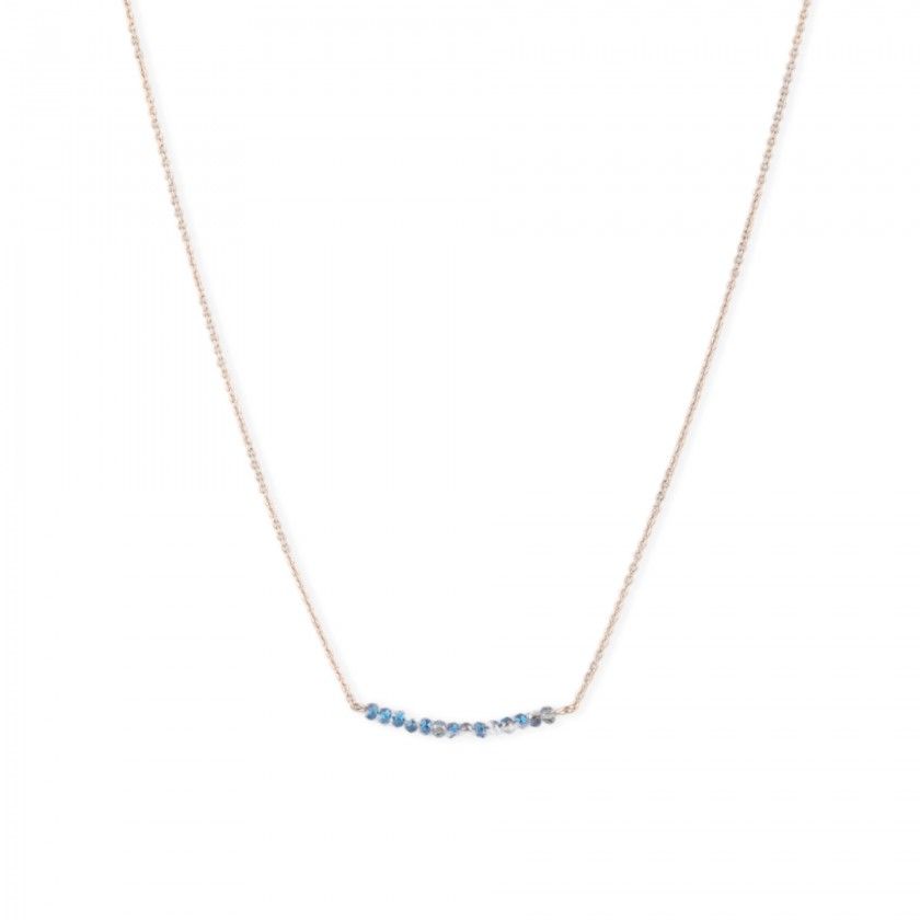 Golden stainless steel necklace with blue beads