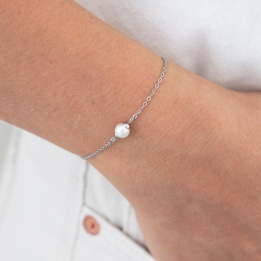 Silver stainless steel bracelet with pearl