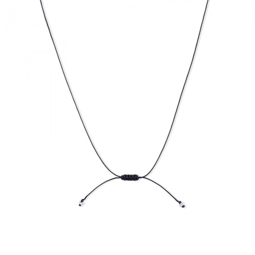 Colar cordo pendente