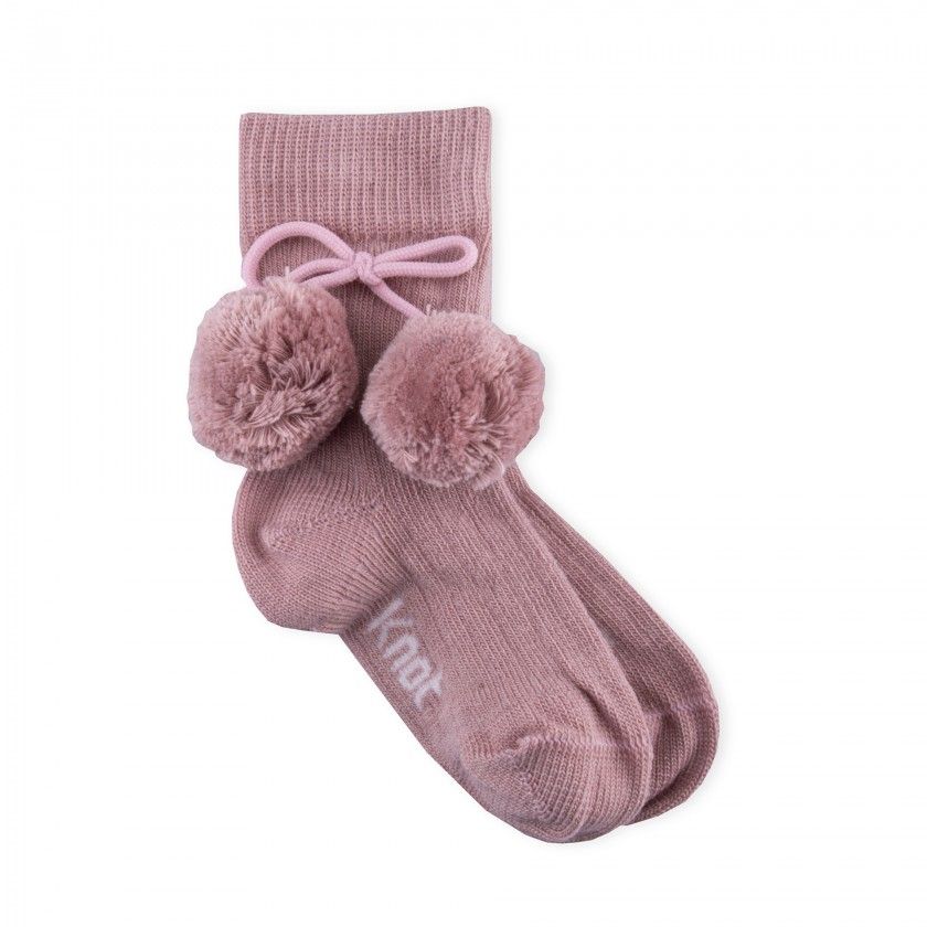 Medium socks pompoms