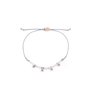 Beads bracelet with beads