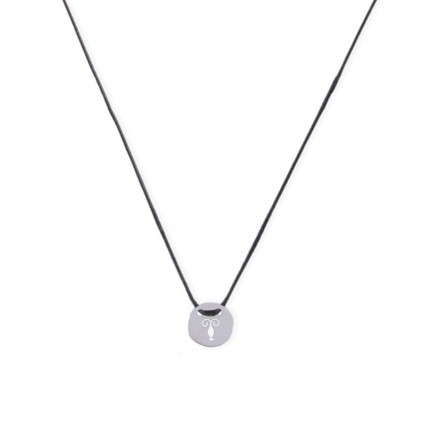Cord necklace with silver capricornio