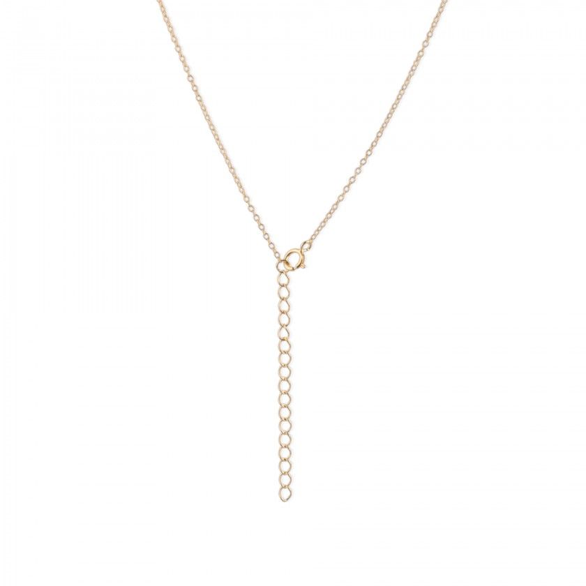 Shiny silver necklace