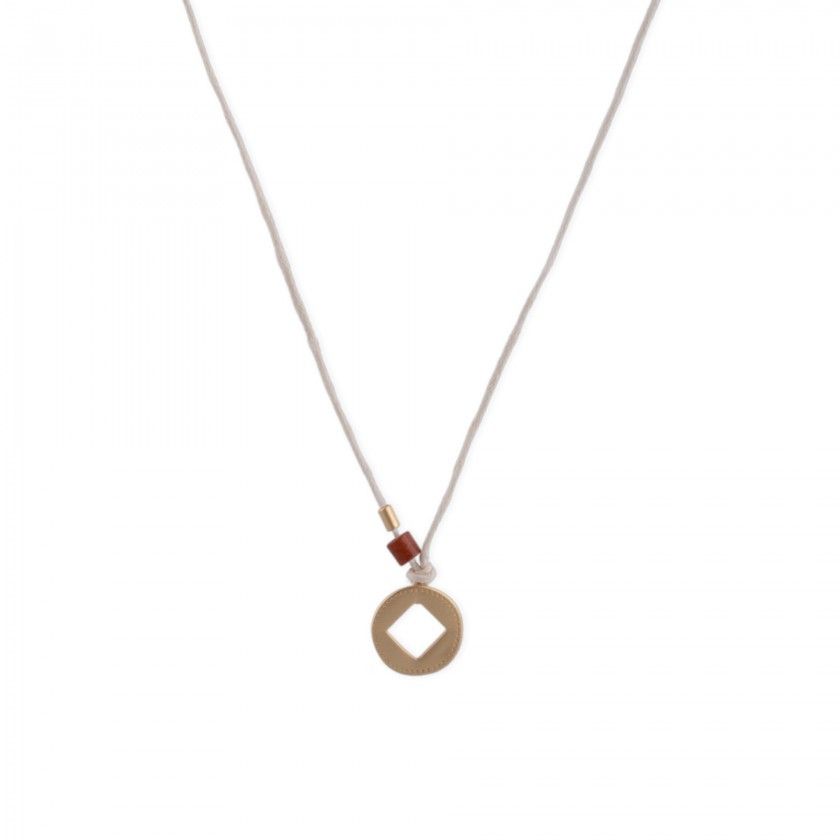 Waxed necklace Geometry