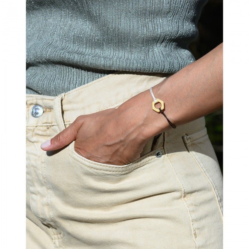 Waxed bracelet Geometry