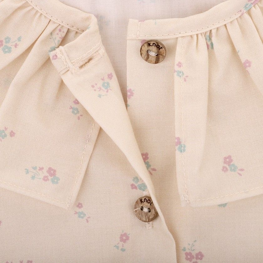 Dalma Blouse for girls in cotton with a flower pattern