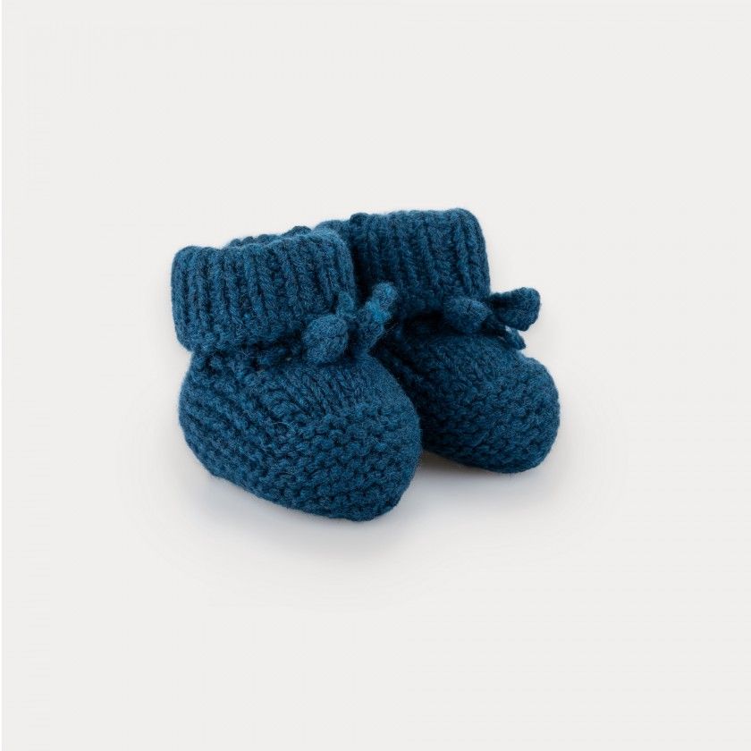 Rylie knitted booties for baby