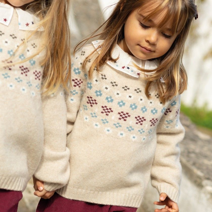 Apricity knitted sweater for girl